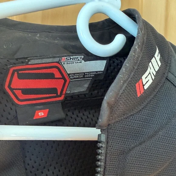 Alpinestars Black and Red Performance Jacket - Picture 2 of 5